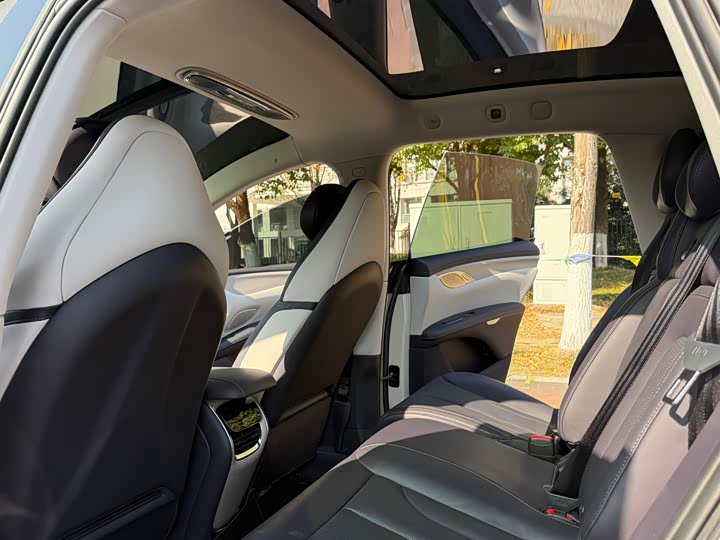 IM motors LS7 2023 2023款 90kWh Elite后驱版