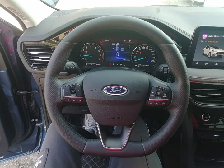 Ford Escape 2024 2024款 EcoBoost 245 两驱悠享款