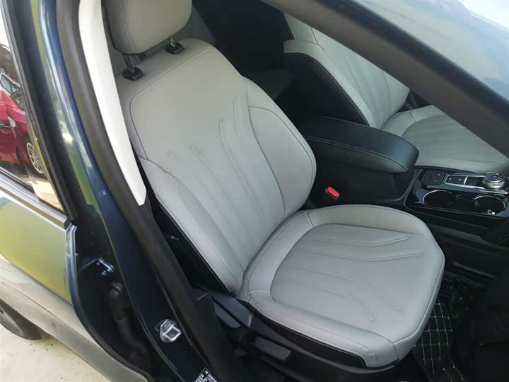 Ford Escape 2024 2024款 EcoBoost 245 两驱悠享款