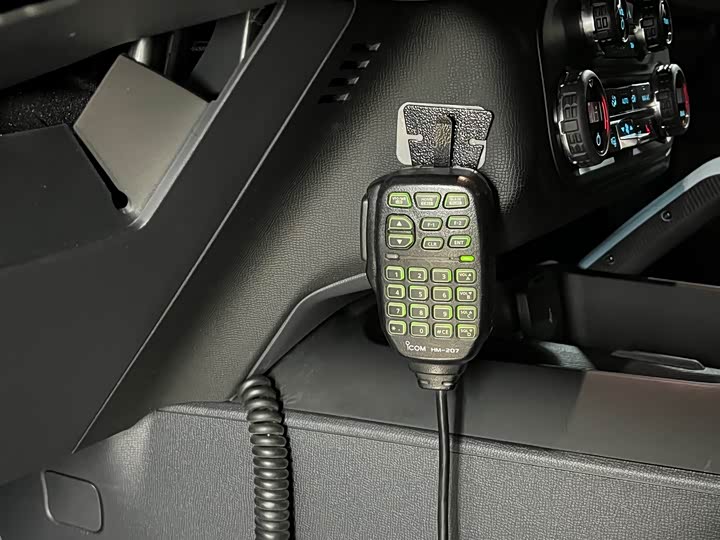 Ford Bronco 2024 2024款 2.3T 墨钻大脚越野版