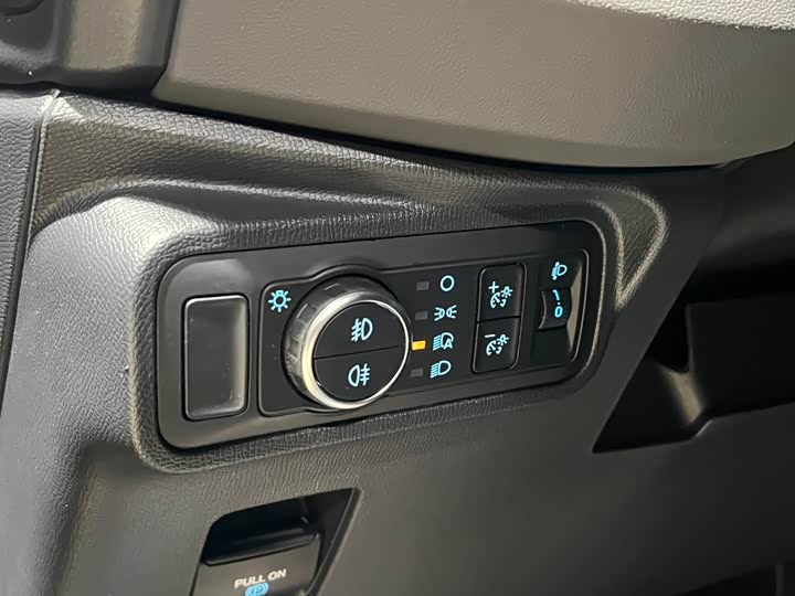 Ford Bronco 2024 2024款 2.3T 墨钻大脚越野版