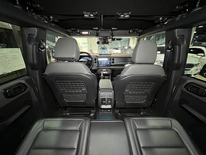 Ford Bronco 2024 2024款 2.3T 墨钻大脚越野版