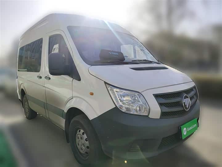 Foton Tuyano 2022 2022款 2.0T手动都市版多功能短轴中顶后单胎5/6/9座4F20TC3