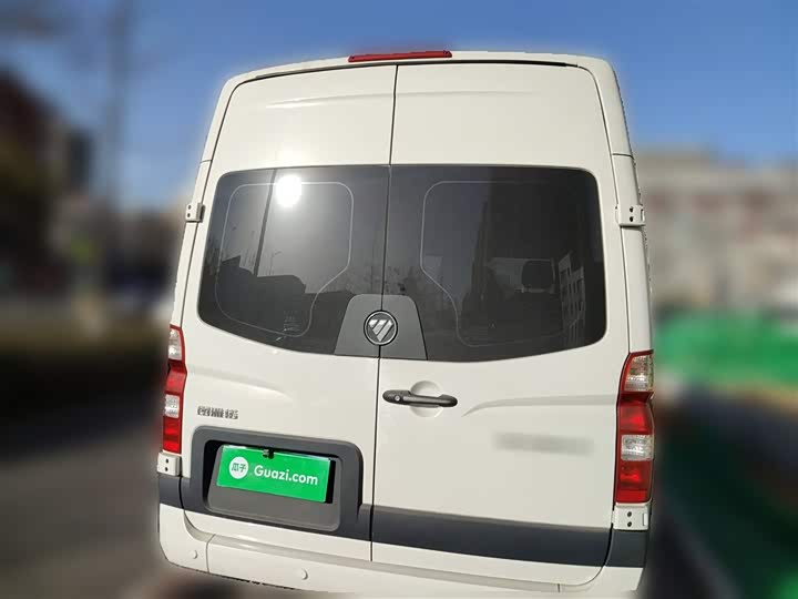 Foton Tuyano 2022 2022款 2.0T手动都市版多功能短轴中顶后单胎5/6/9座4F20TC3