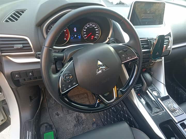 Mitsubishi Eclipse Cross 2021 2021款 1.5T CVT两驱信念版