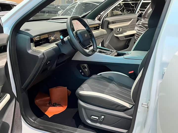 Jetour Shanhai L6 2024 2024款 1.5TD DHT MAX