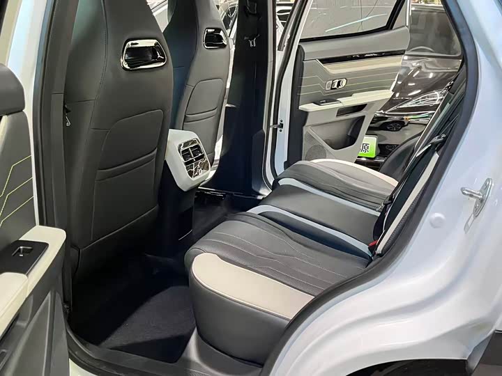 Jetour Shanhai L6 2024 2024款 1.5TD DHT MAX