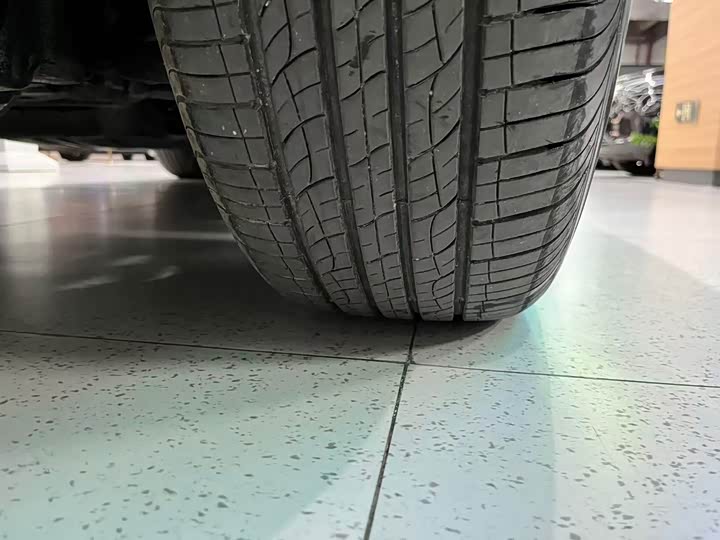 Jetour Shanhai L6 2024 2024款 1.5TD DHT MAX