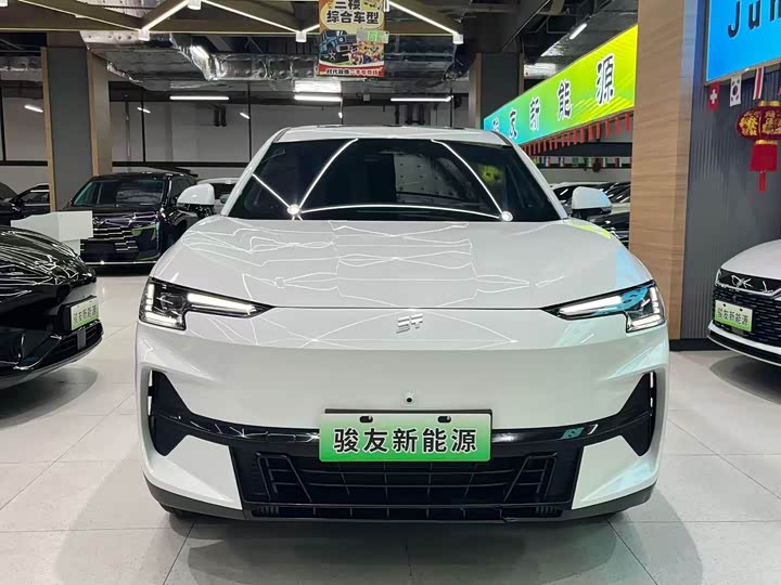 Jetour Shanhai L6 2024 2024款 1.5TD DHT MAX