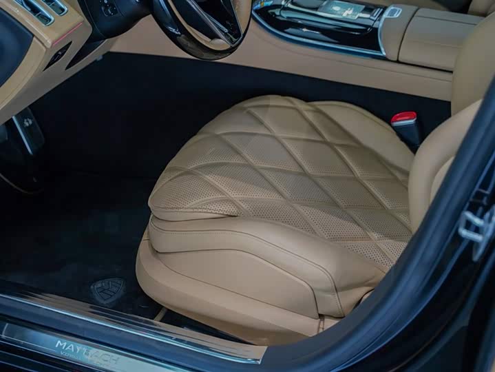 Mercedes-Benz Maybach S-Class 2022 2022款 S 680 4MATIC Virgil Abloh 限量版