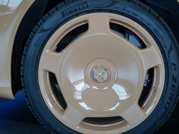 Mercedes-Benz Maybach S-Class 2022 2022款 S 680 4MATIC Virgil Abloh 限量版