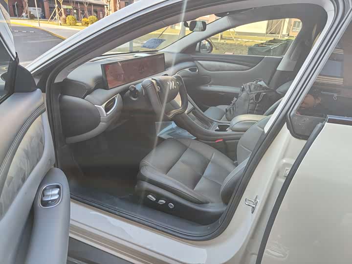 IM motors L6 2024 2024款 Max 标准版