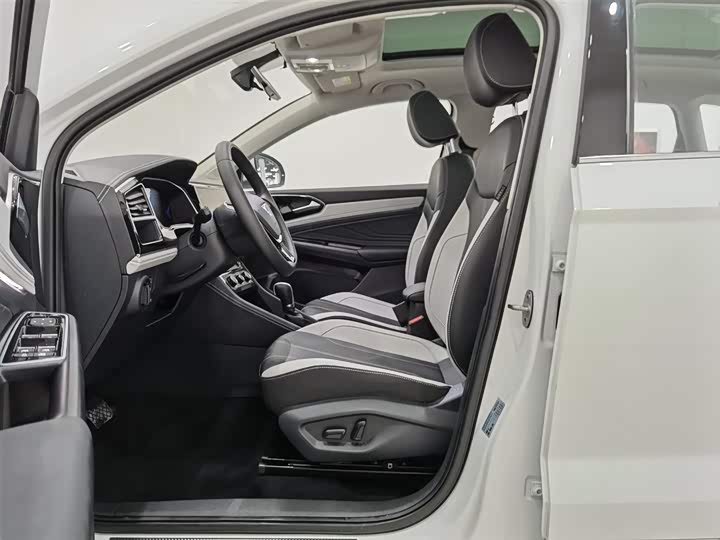 Jetta VS7 2024 2024款 280TSI 自动荣耀版