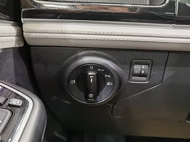 Jetta VS7 2024 2024款 280TSI 自动荣耀版