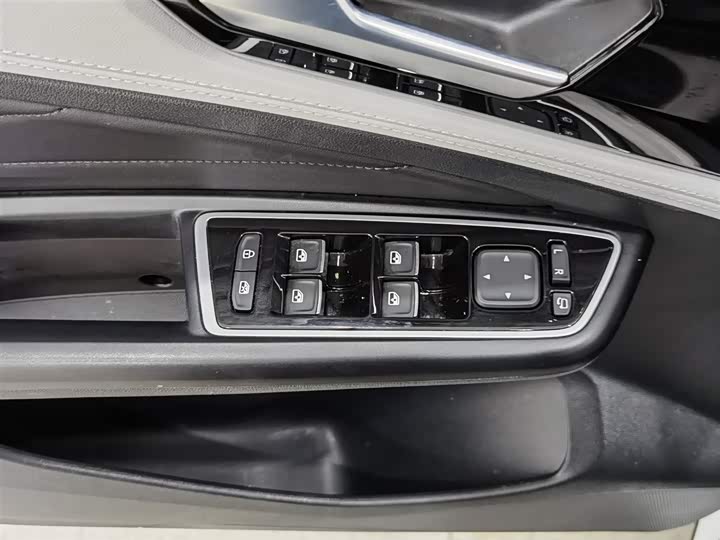 Jetta VS7 2024 2024款 280TSI 自动荣耀版