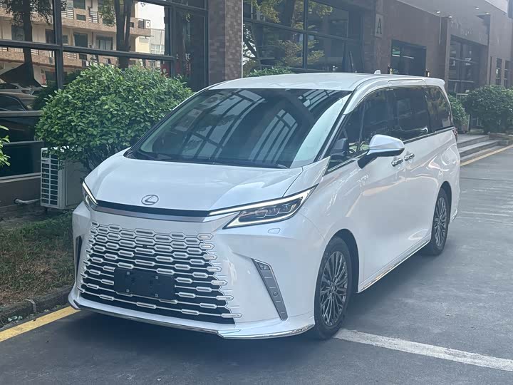 Lexus LM 2023 2023款 500h 六座尊崇版