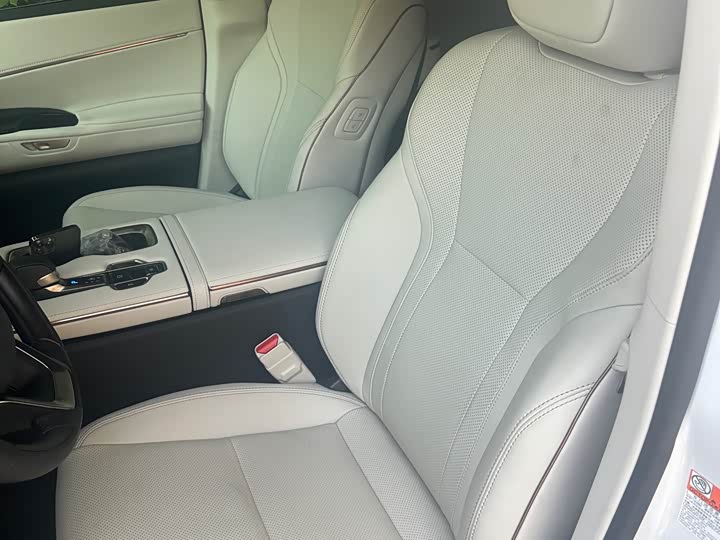 Lexus LM 2023 2023款 500h 六座尊崇版