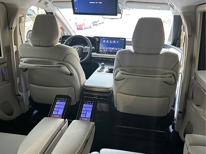 Lexus LM 2023 2023款 500h 六座尊崇版