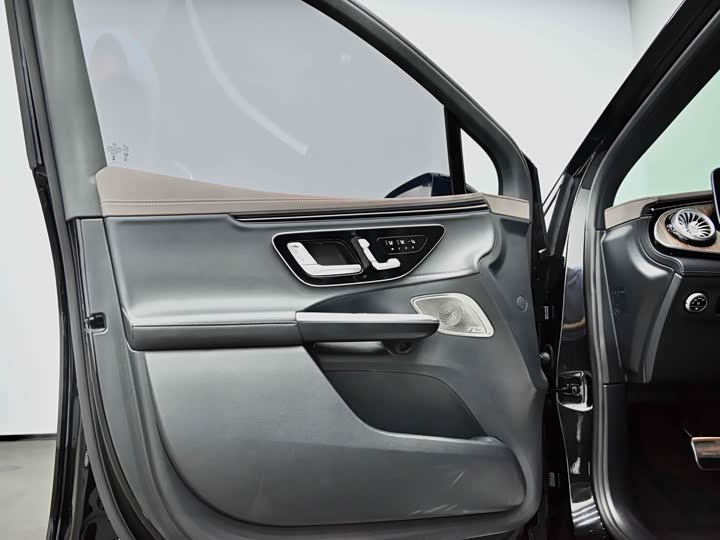 Mercedes-Benz EQE SUV 2024 2024款 500 4MATIC 豪华版