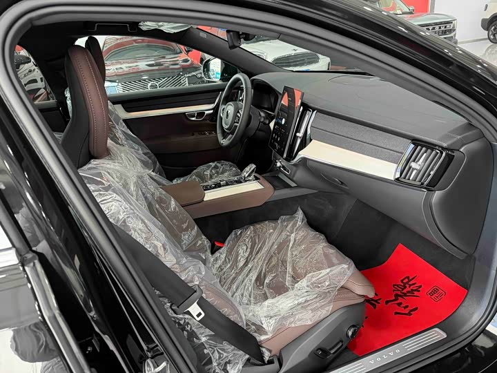 Volvo S90 2026 2026款 B5 智远豪华版