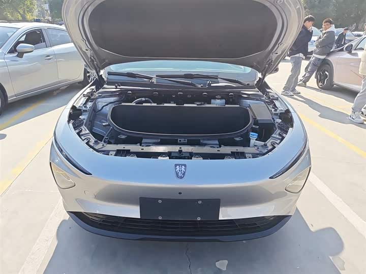 Roewe D7 2023 2023款 EV 510km 后驱旗舰版