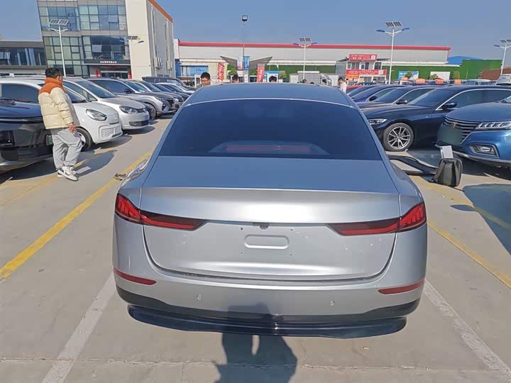 Roewe D7 2023 2023款 EV 510km 后驱旗舰版