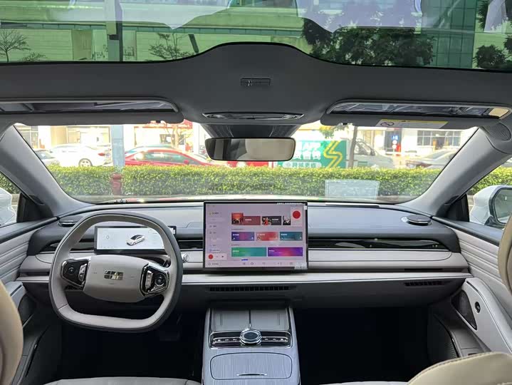 Geely Galaxy Starshine 8 EM-i 2025 2025款 130km EM-i 尊享版