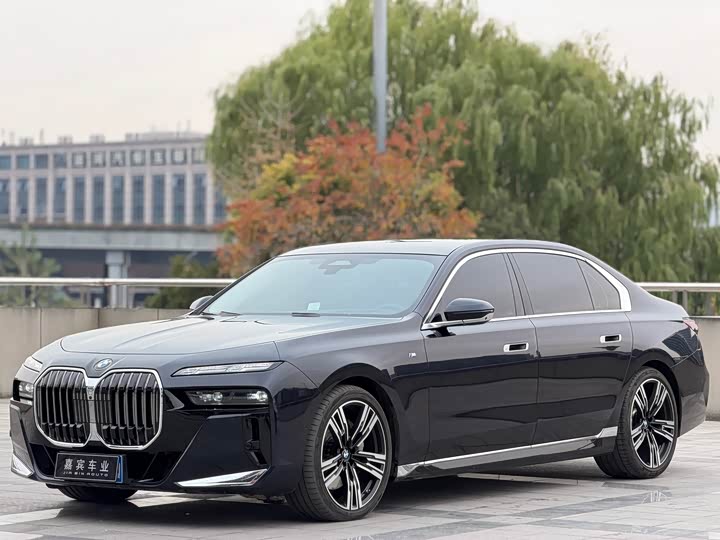 BMW 7 Series 2023 2023款 740Li 领先型 M运动套装