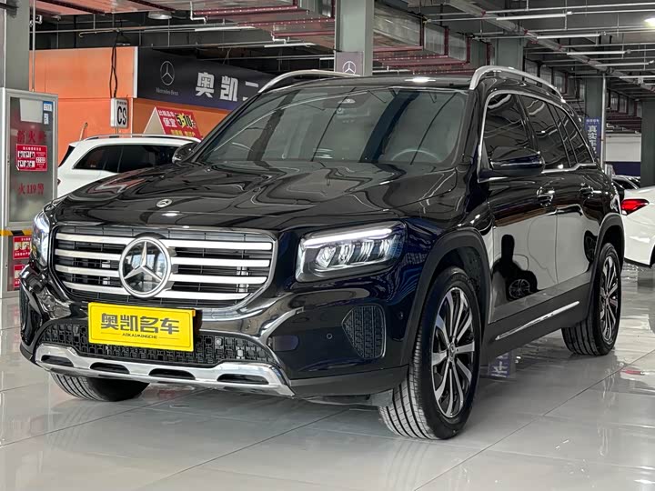 Mercedes-Benz GLB-Class 2025 2025款 GLB 220 时尚型