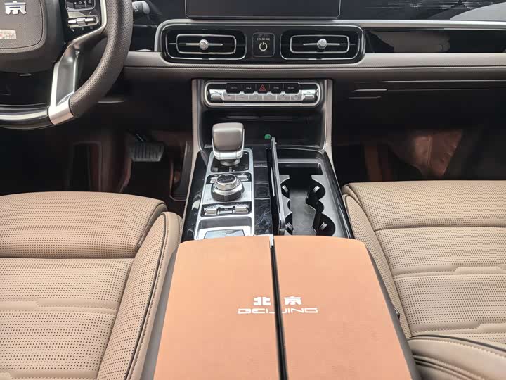 BAIC Beijing BJ60 2022 2022款 2.0T 十一版 七座