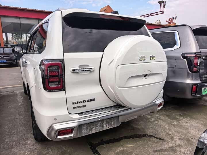BAIC Beijing BJ60 2022 2022款 2.0T 十一版 七座