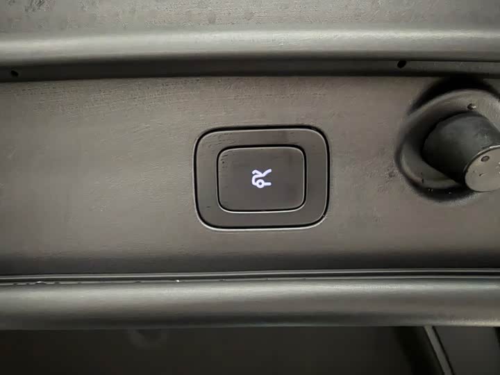 Nio Onvo L90 2025 2025款 Ultra 六座版