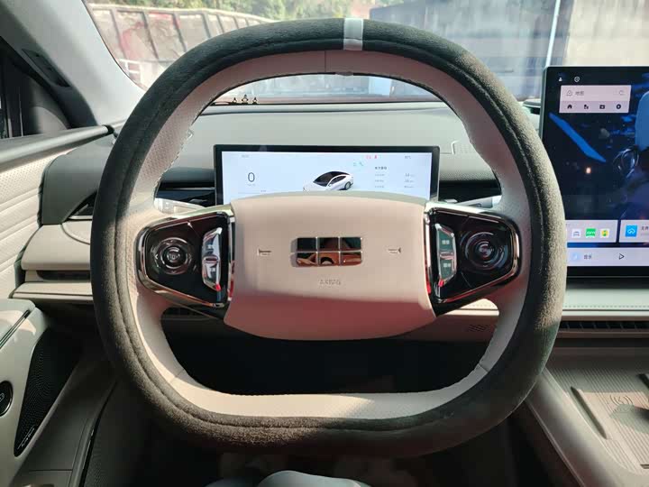 Geely Galaxy Starshine 8 EM-i 2025 2025款 130km EM-i 尊享版