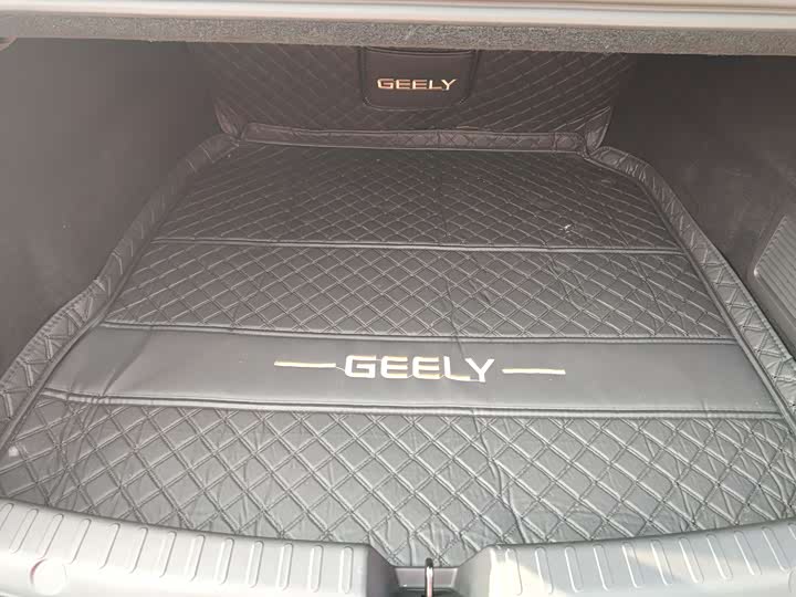 Geely Galaxy Starshine 8 EM-i 2025 2025款 130km EM-i 尊享版