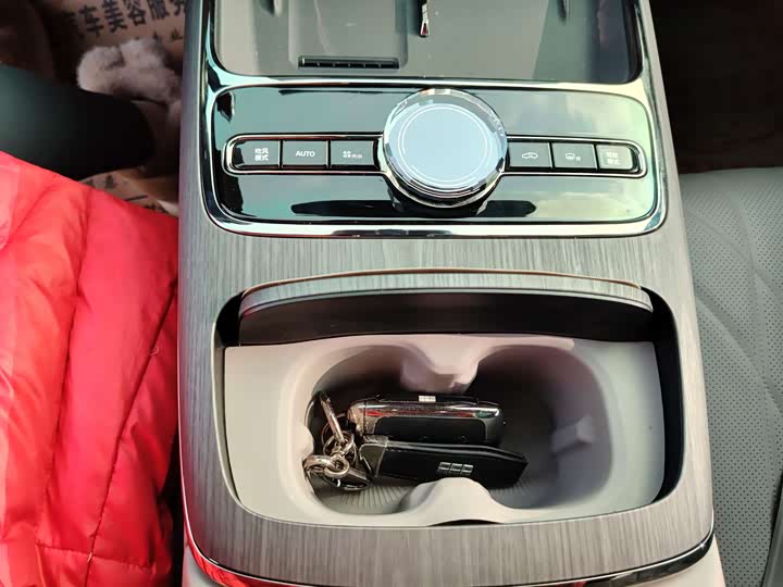 Geely Galaxy Starshine 8 EM-i 2025 2025款 130km EM-i 尊享版