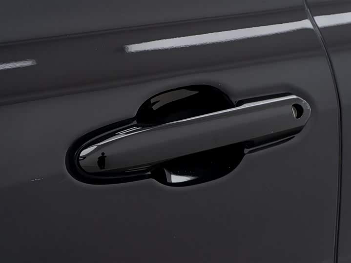 Toyota Crown Kluger 2024 2024款 2.5L HEV四驱旗舰版