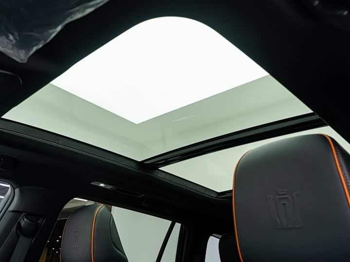 Toyota Crown Kluger 2024 2024款 2.5L HEV四驱旗舰版