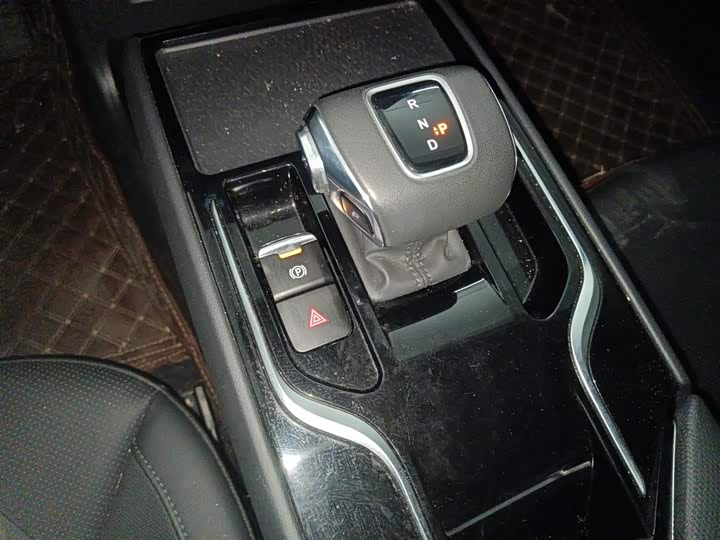 Hongqi E-QM5 2024 2024款 560km PLUS