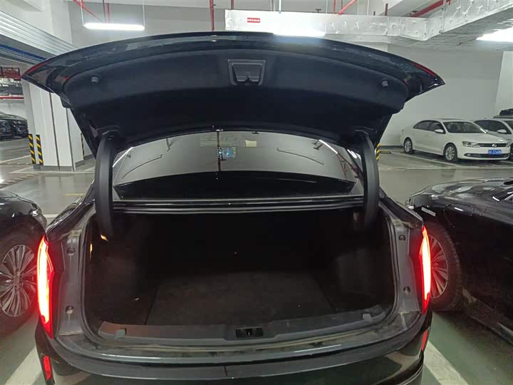 Hongqi E-QM5 2024 2024款 560km PLUS