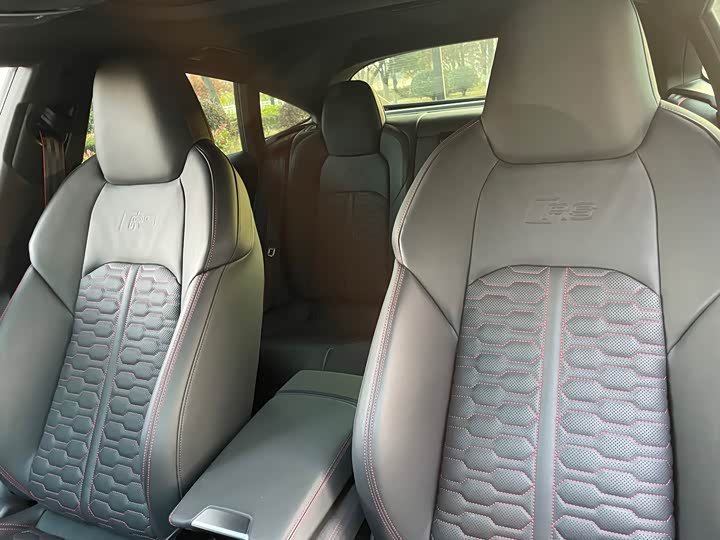 Audi RS 7 2024 2024款 RS 7 4.0T Sportback performance