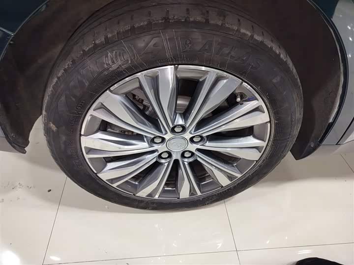 Hongqi E-QM5 2024 2024款 610km PLUS