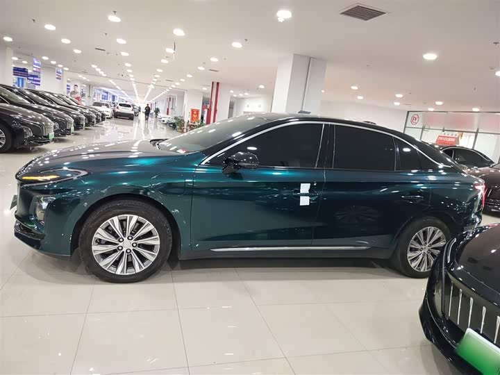 Hongqi E-QM5 2024 2024款 610km PLUS