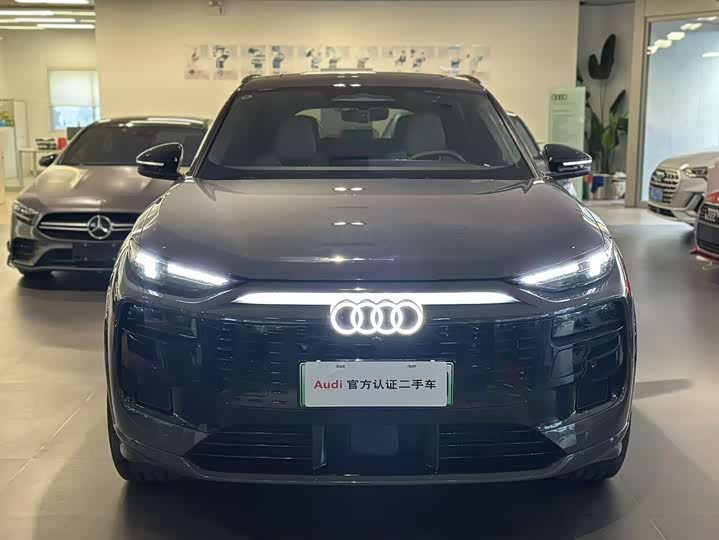 Audi Q6L e-tron 2026 2026款 首发领航版