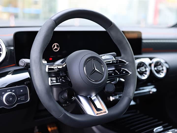 Mercedes-Benz A-Class AMG 2024 2024款 AMG A 45 S 4MATIC+燃擎当道特别版