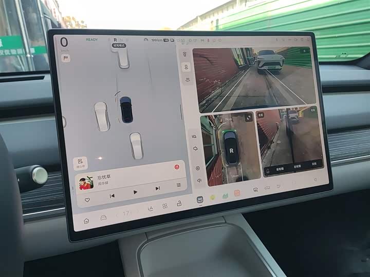 Nio Onvo L60 2024 2024款 60kWh 四驱版