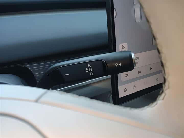 Nio Onvo L60 2024 2024款 60kWh 四驱版