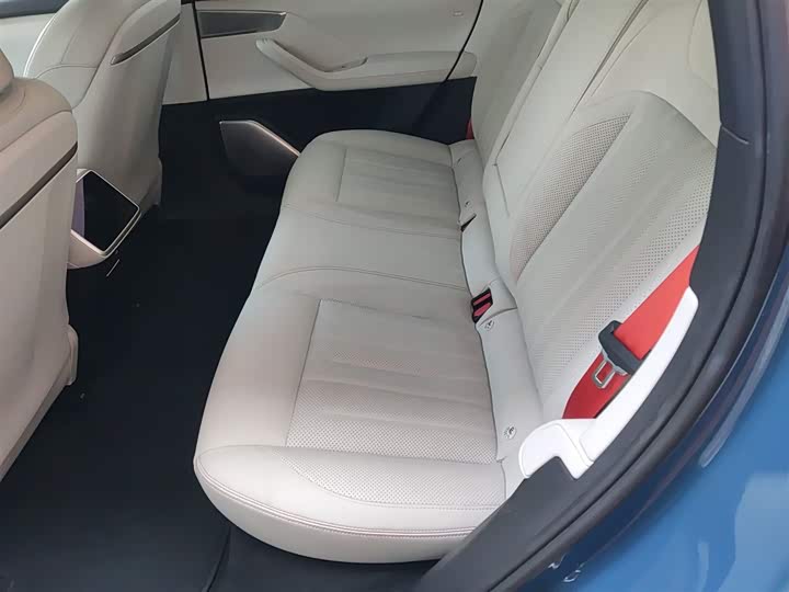 Nio Onvo L60 2024 2024款 60kWh 四驱版