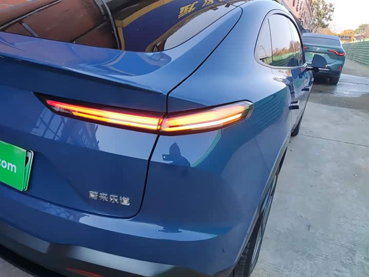 Nio Onvo L60 2024 2024款 60kWh 四驱版