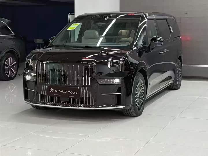 Zeekr 009 2024 2024款 六座行政版四驱 108kWh