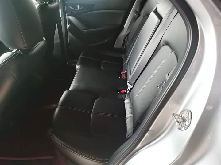 Mazda CX-4 2021 2021款 2.0L 自动两驱蓝天活力版